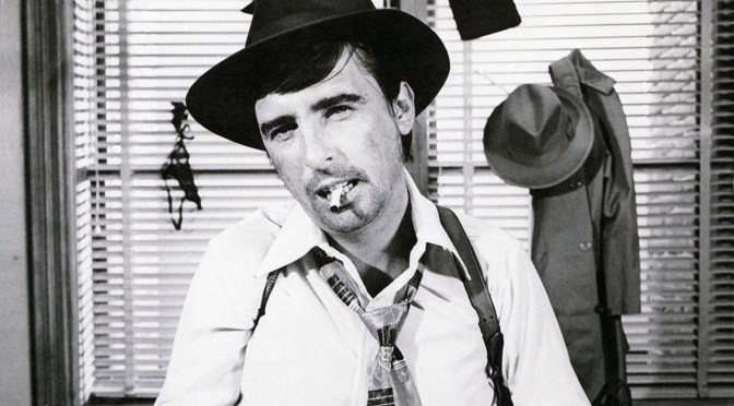 Alice Cooper – It’s Hot Tonight (Song Review)